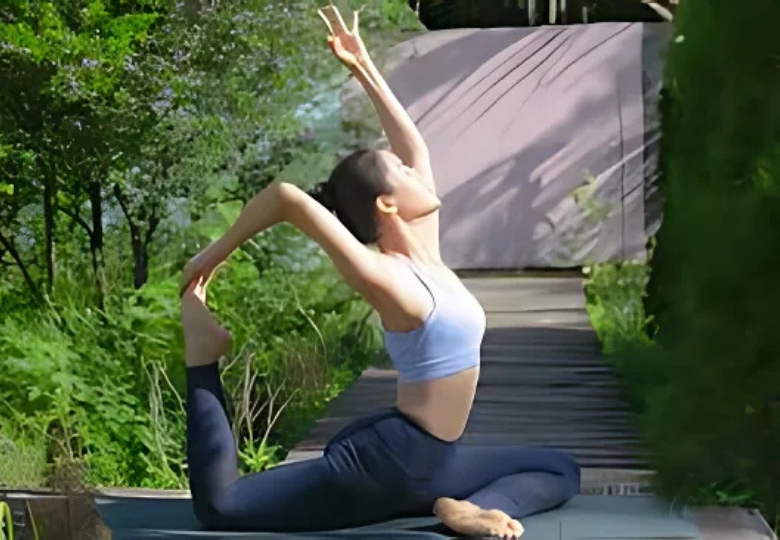 5 Sai Lầm Khi Chọn Đồ Tập Yoga Mà Gen Z Hay Mắc Phải – Bí Quyết Để Luôn Tự Tin Và Tập Luyện Hiệu Quả
